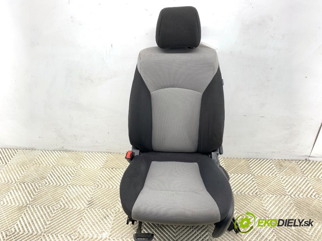 CHEVROLET CRUZE (J300) 2009 - 2022    1.8 104 kW [141 KM] benzyna 2009 - 2022  Sedadlo ľavy predný 