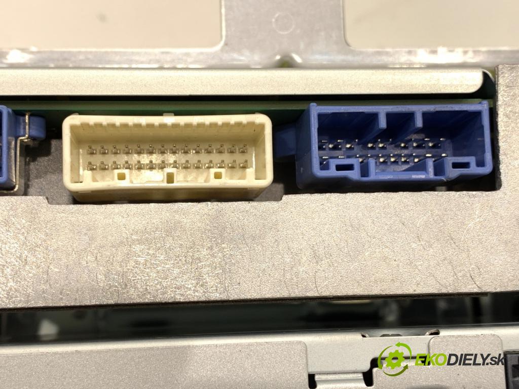 MAZDA CX-5 (KE, GH) 2011 - 2017    2.2 D (KE2FW) 129 kW [175 KM] olej napędowy 2012 - 2017  RADIO Navigácia KA0H-669G0 (Audio zariadenie)