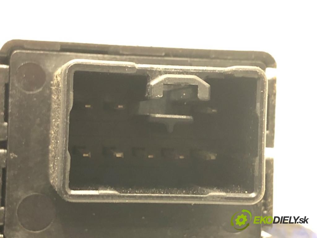 MAZDA CX-5 (KE, GH) 2011 - 2017    2.2 D (KE2FW) 129 kW [175 KM] olej napędowy 2012 - 2017  Modul svetiel KA0M-67YA0 (Ostatné)