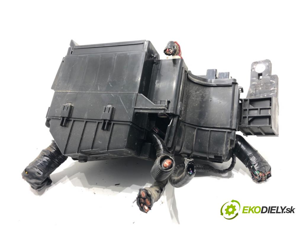 MAZDA CX-5 (KE, GH) 2011 - 2017    2.2 D (KE2FW) 129 kW [175 KM] olej napędowy 2012 - 2017  Modul BCM KD47-66767 (Ostatné)