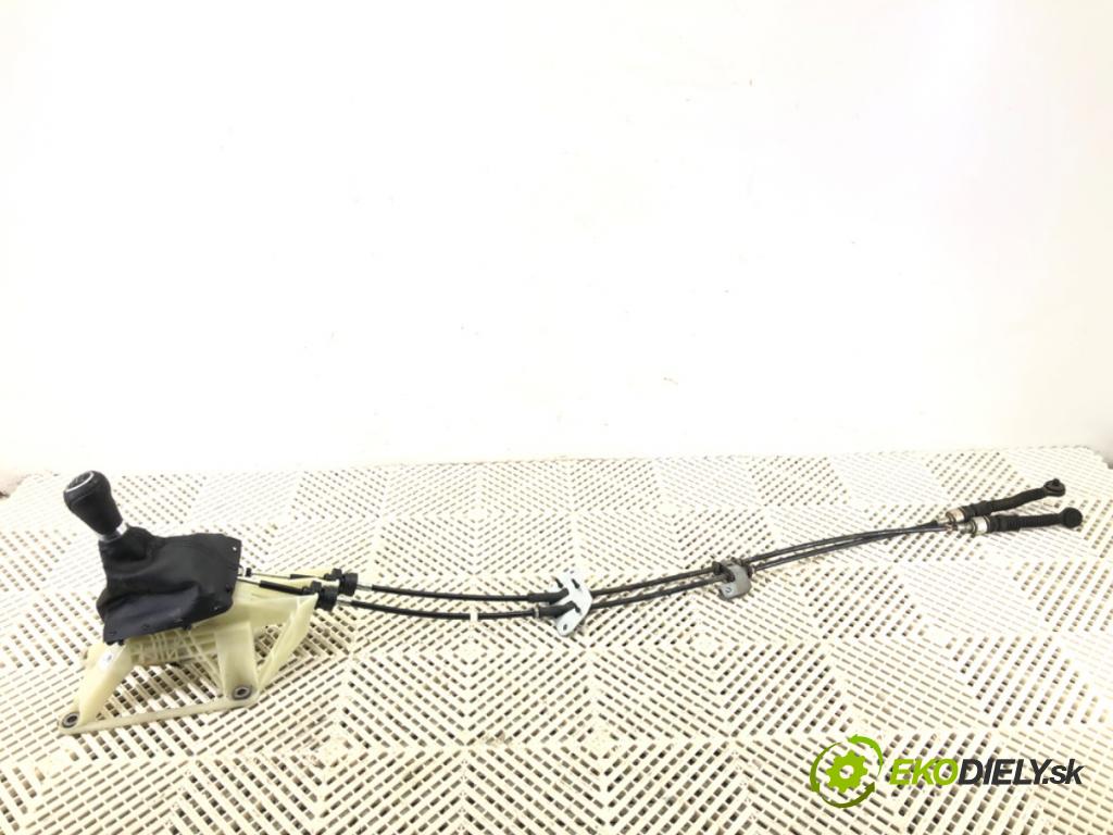 MAZDA CX-5 (KE, GH) 2011 - 2017    2.2 D (KE2FW) 129 kW [175 KM] olej napędowy 2012 - 2017  Kulisa KE40B (Rýchlostná páka (kulisa))