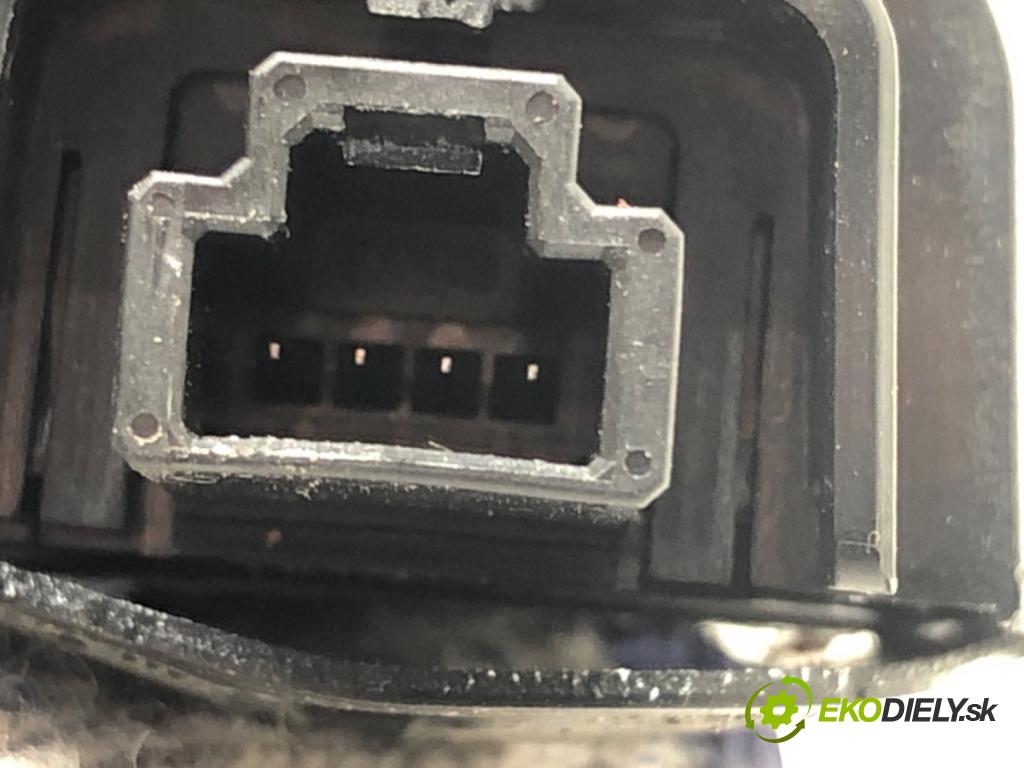 MAZDA CX-5 (KE, GH) 2011 - 2017    2.2 D (KE2FW) 129 kW [175 KM] olej napędowy 2012 - 2017  Snímač dažďa  (Snímač dažďa)