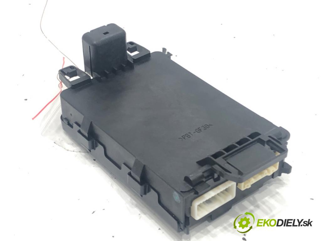 MAZDA CX-5 (KE, GH) 2011 - 2017    2.2 D (KE2FW) 129 kW [175 KM] olej napędowy 2012 - 2017  Modul komfortu G46C-675Y0B (Modul komfortu)