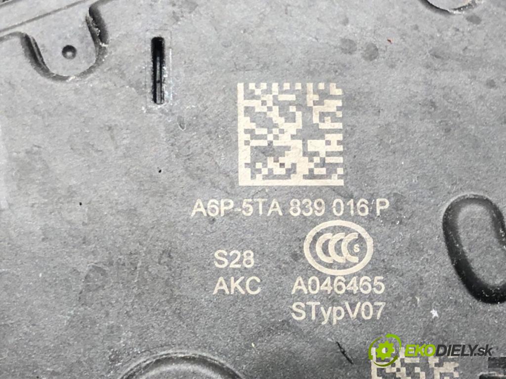 SKODA OCTAVIA IV (NX3, NN3) 2020 - 2022    2.0 TDI 110 kW [150 KM] olej napędowy 2020 - 2022  zámok dveře pravý zadní část 5TA839016P