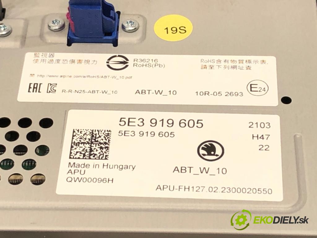 SKODA OCTAVIA IV (NX3, NN3) 2020 - 2022    2.0 TDI 110 kW [150 KM] olej napędowy 2020 - 2022  Dislpej 5E3919605 (Prístrojová doska, displej)