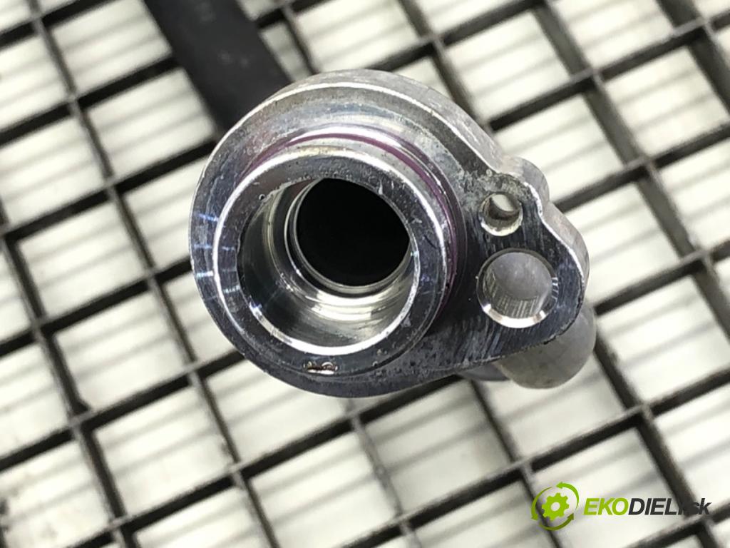 SKODA OCTAVIA IV (NX3, NN3) 2020 - 2022    2.0 TDI 110 kW [150 KM] olej napędowy 2020 - 2022  rúrka klimatizácie 5WA816743 5WB816738C (Rúrka klimatizácie)