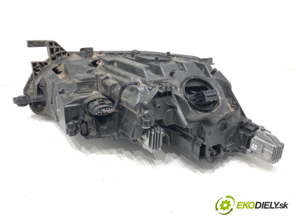 SKODA OCTAVIA IV (NX3, NN3) 2020 - 2022    2.0 TDI 110 kW [150 KM] olej napędowy 2020 - 2022  světlomet levý přední část 5E4941015A
