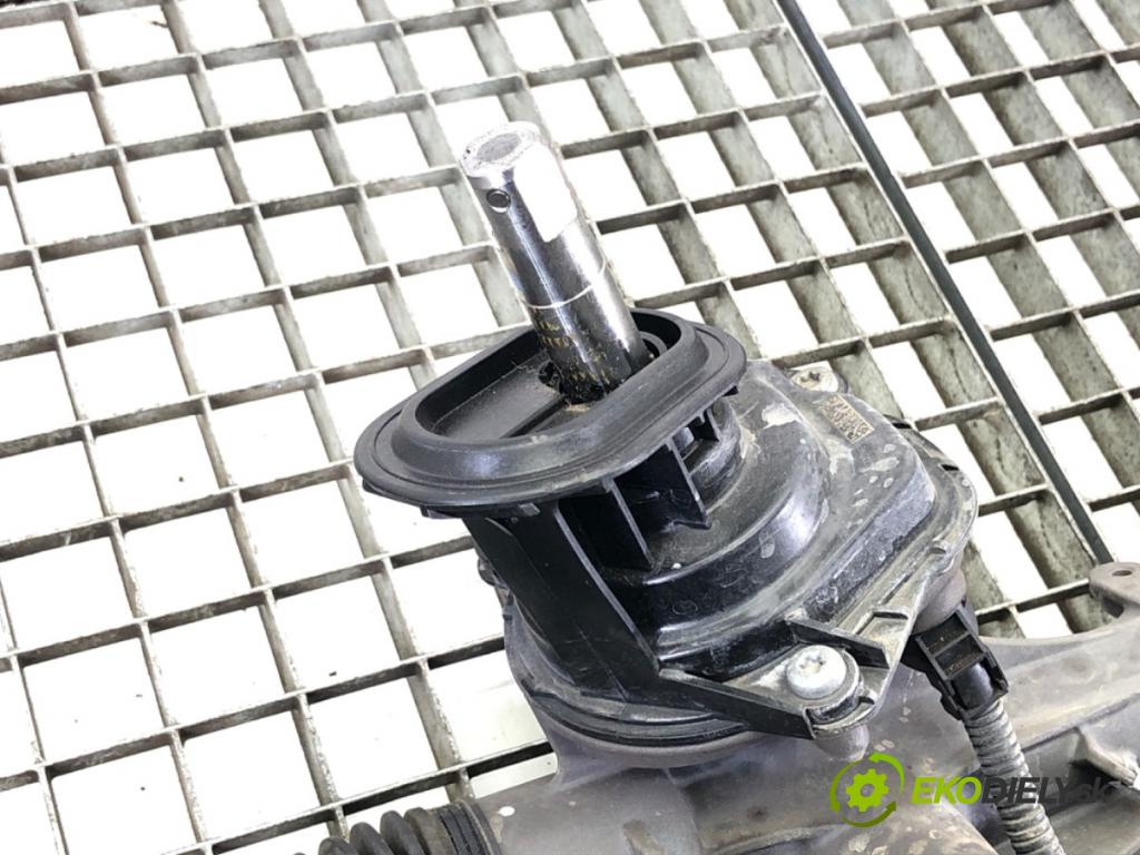 SKODA OCTAVIA IV liftback 2023 110 kW 2.0 TDI 1968 riadenie volantu Riadenie 5WB423050AF