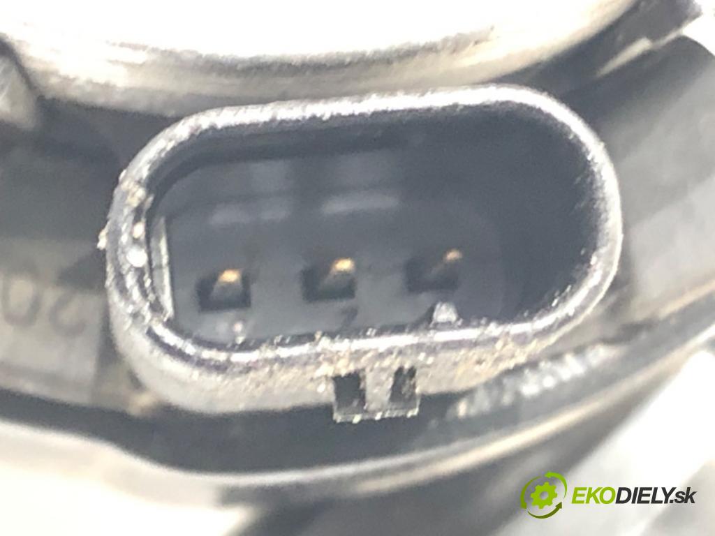 SKODA OCTAVIA IV (NX3, NN3) 2020 - 2022    2.0 TDI 110 kW [150 KM] olej napędowy 2020 - 2022  DALŠÍ: Pumpa vody 3Q0965567E (Vodná pumpa)