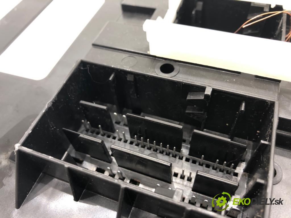 SKODA OCTAVIA IV (NX3, NN3) 2020 - 2022    2.0 TDI 110 kW [150 KM] olej napędowy 2020 - 2022  Modul komfortu 5WA937086BA (Modul komfortu)