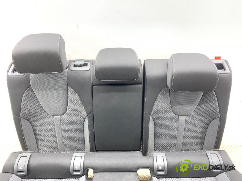 SKODA OCTAVIA IV (NX3, NN3) 2020 - 2022    2.0 TDI 110 kW [150 KM] olej napędowy 2020 - 2022  Sedadlo druhý rad