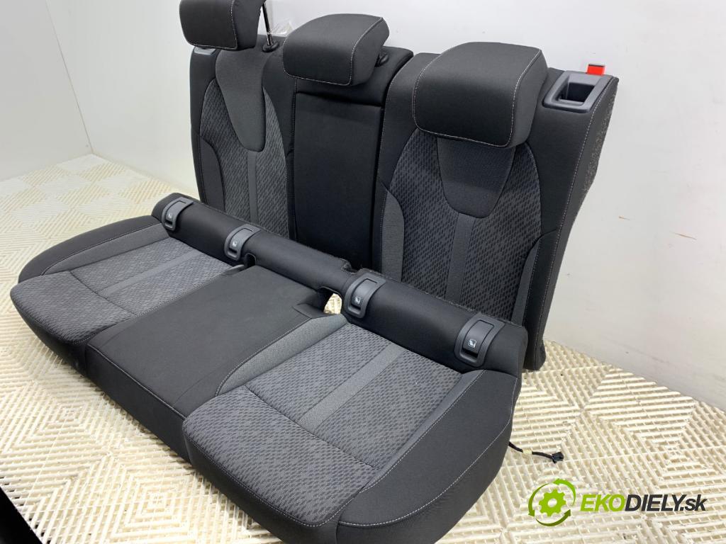 SKODA OCTAVIA IV (NX3, NN3) 2020 - 2022    2.0 TDI 110 kW [150 KM] olej napędowy 2020 - 2022  Sedadlo druhý rad