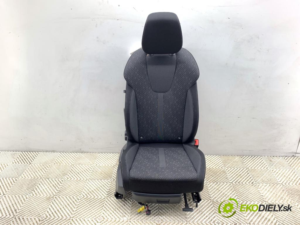SKODA OCTAVIA IV (NX3, NN3) 2020 - 2022    2.0 TDI 110 kW [150 KM] olej napędowy 2020 - 2022  Sedadlo pravy predný 