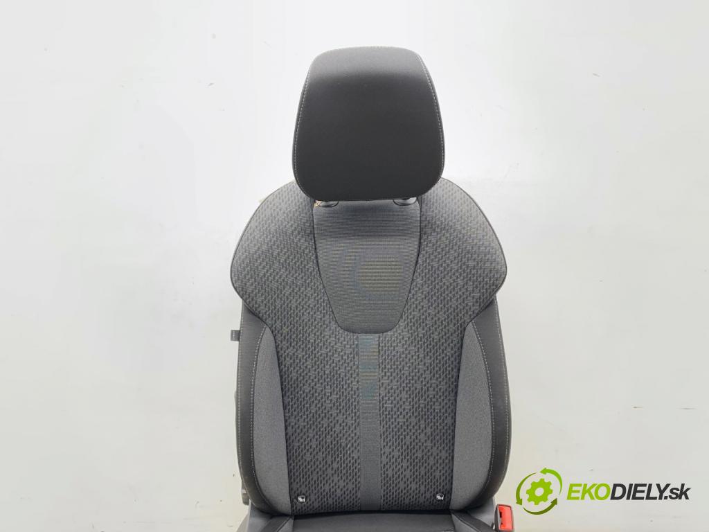 SKODA OCTAVIA IV (NX3, NN3) 2020 - 2022    2.0 TDI 110 kW [150 KM] olej napędowy 2020 - 2022  Sedadlo pravy predný