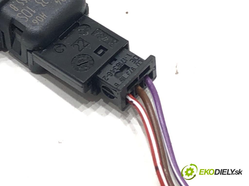 SKODA OCTAVIA IV (NX3, NN3) 2020 - 2022    2.0 TDI 110 kW [150 KM] olej napędowy 2020 - 2022  Snímač dažďa 81A955555B (Snímač dažďa)