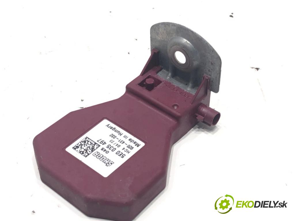 SKODA OCTAVIA IV (NX3, NN3) 2020 - 2022    2.0 TDI 110 kW [150 KM] olej napędowy 2020 - 2022  Zosilňovač Antenní: 5E0035497 (Zosilňovač)