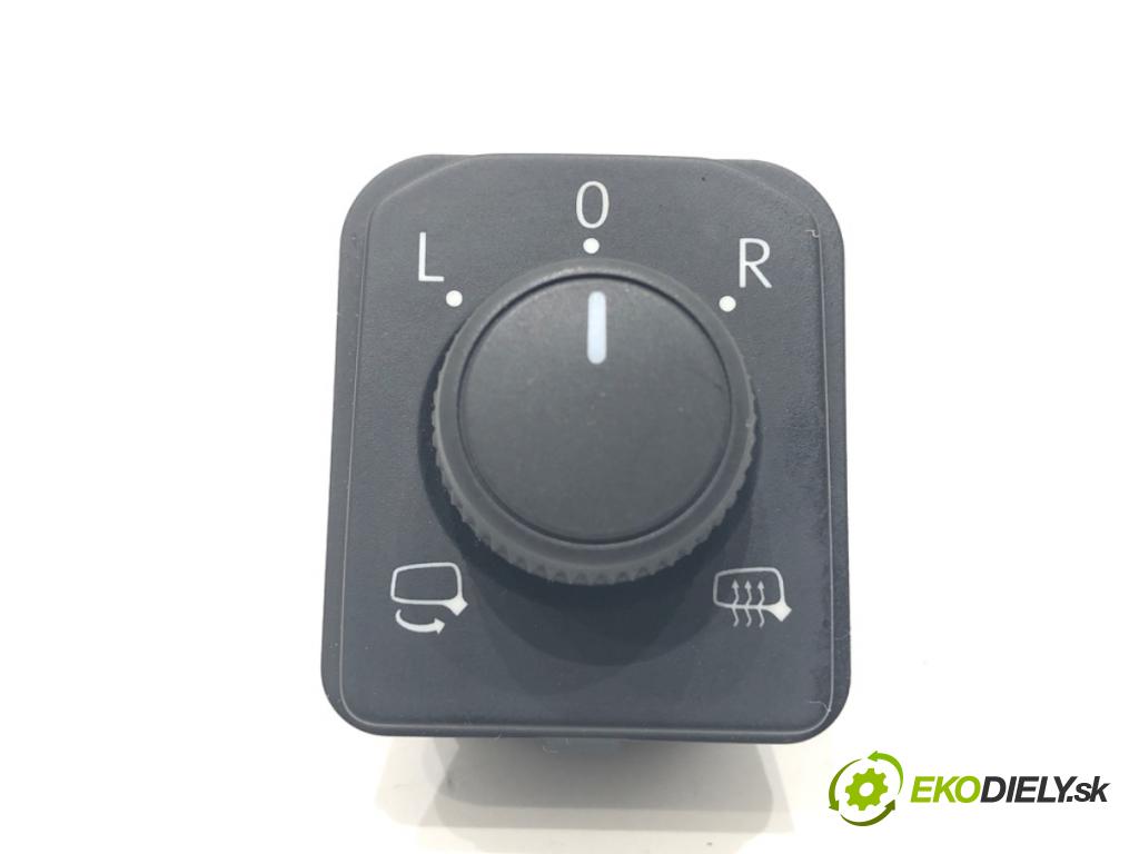 SKODA OCTAVIA IV (NX3, NN3) 2020 - 2022    2.0 TDI 110 kW [150 KM] olej napędowy 2020 - 2022  Prepínač nastavenia spätných zrkadiel 565959565A (Prepínač/spínač/tlačidlo a ovládač kúrenia)