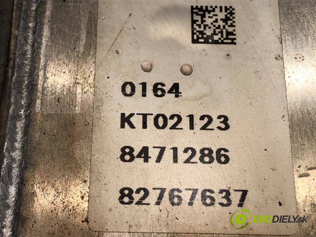 SKODA OCTAVIA IV (NX3, NN3) 2020 - 2022    2.0 TDI 110 kW [150 KM] olej napędowy 2020 - 2022  Potrubie sacie, sanie 05L129766Q (Sacie potrubie)