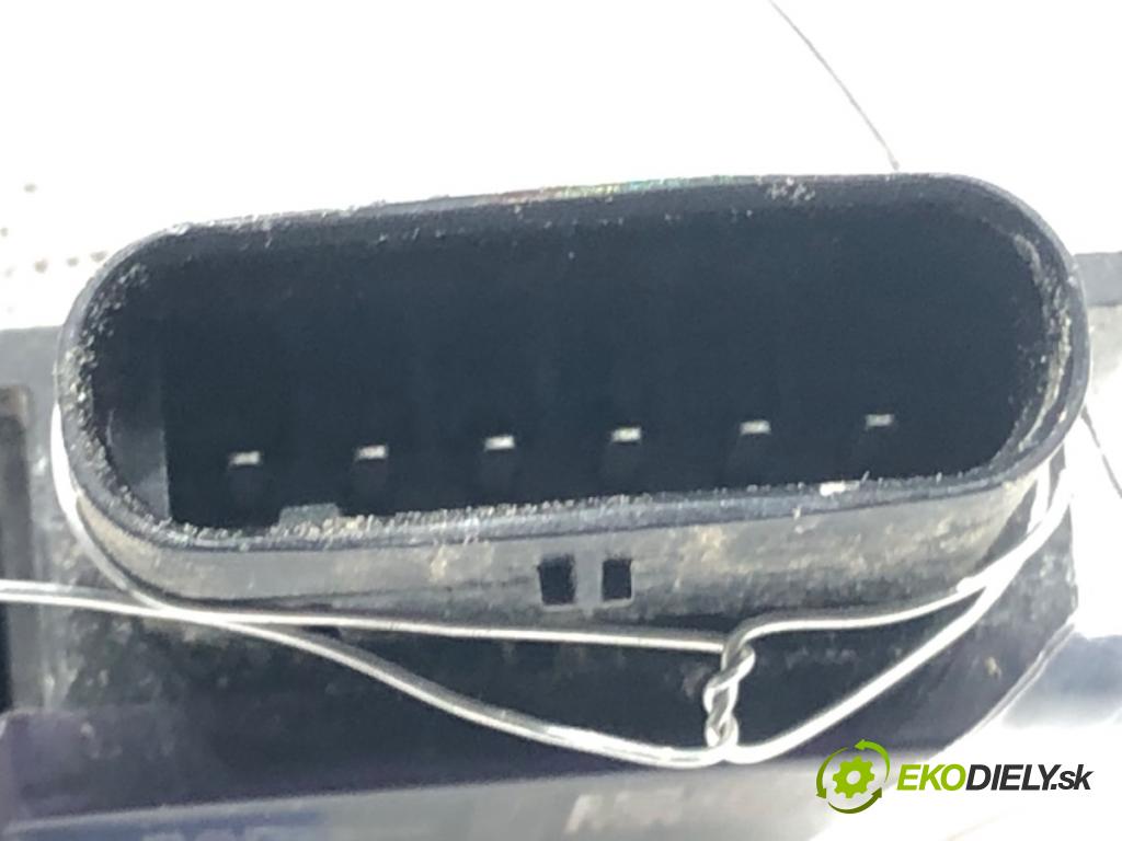 SKODA OCTAVIA IV (NX3, NN3) 2020 - 2022    2.0 TDI 110 kW [150 KM] olej napędowy 2020 - 2022  Zosilňovač 5WA962133F (Zosilňovač)