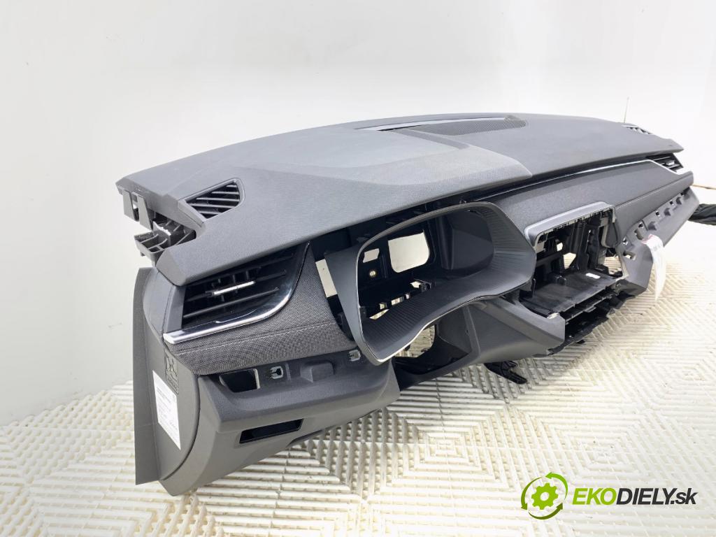 SKODA OCTAVIA IV (NX3, NN3) 2020 - 2022    2.0 TDI 110 kW [150 KM] olej napędowy 2020 - 2022  Palubná doska AirBag spolujazdca volantu koleno: 5E4857069