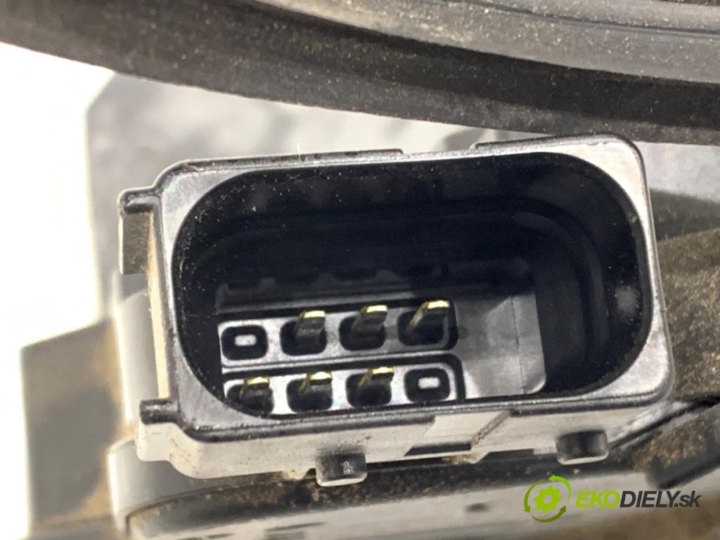 FIAT GRANDE PUNTO (199_) 2005 - 2022    1.4 (199AXB11, 199AXB1A, 199BXB1A, 199AXL1A) 57 kW [77 KM] benzyna 2005 - 2015  zámok dveře levý přední část 51797557