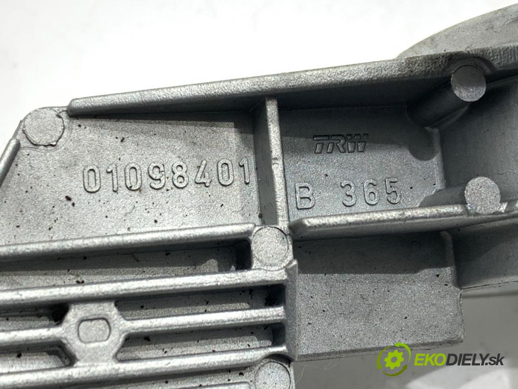 FIAT GRANDE PUNTO (199_) 2005 - 2022    1.4 (199AXB11, 199AXB1A, 199BXB1A, 199AXL1A) 57 kW [77 KM] benzyna 2005 - 2015  spinačka 01098401 (Spínacia skrinka a kľúč)