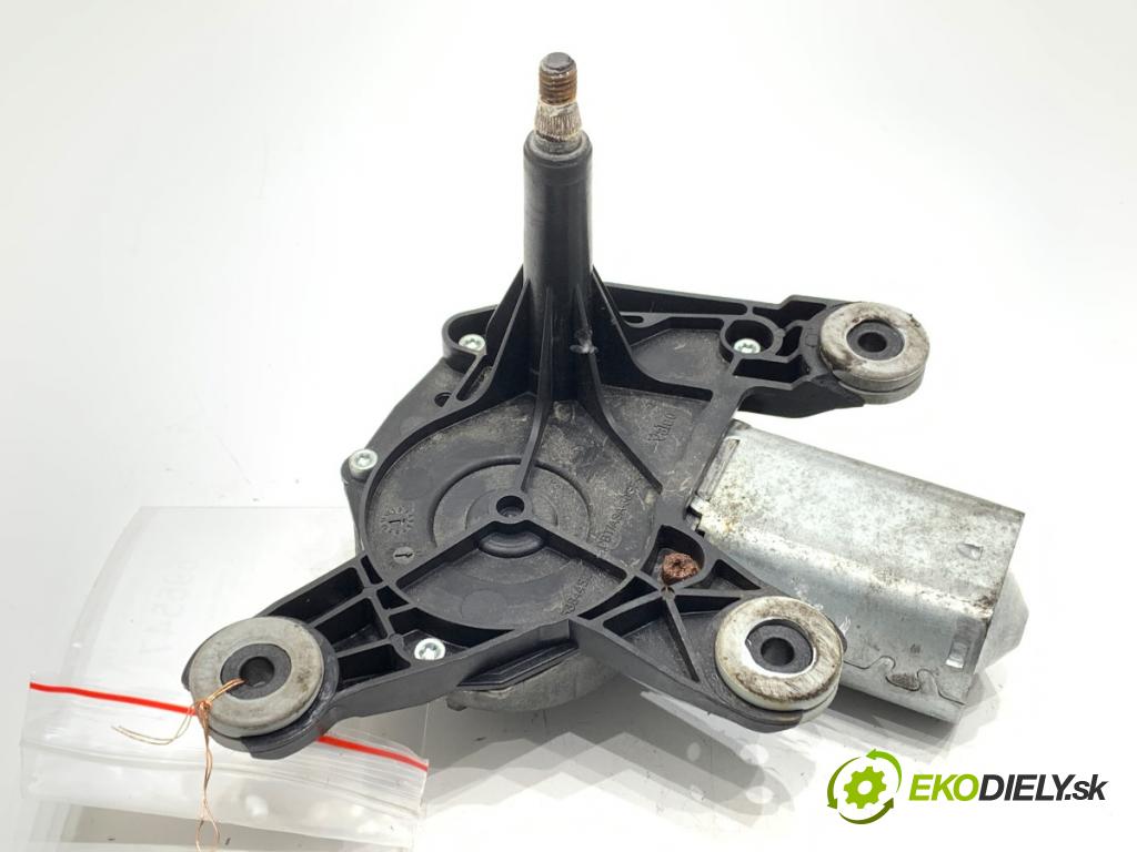 FIAT GRANDE PUNTO (199_) 2005 - 2022    1.4 (199AXB11, 199AXB1A, 199BXB1A, 199AXL1A) 57 kW [77 KM] benzyna 2005 - 2015  motor stěračů zadní část 53025712