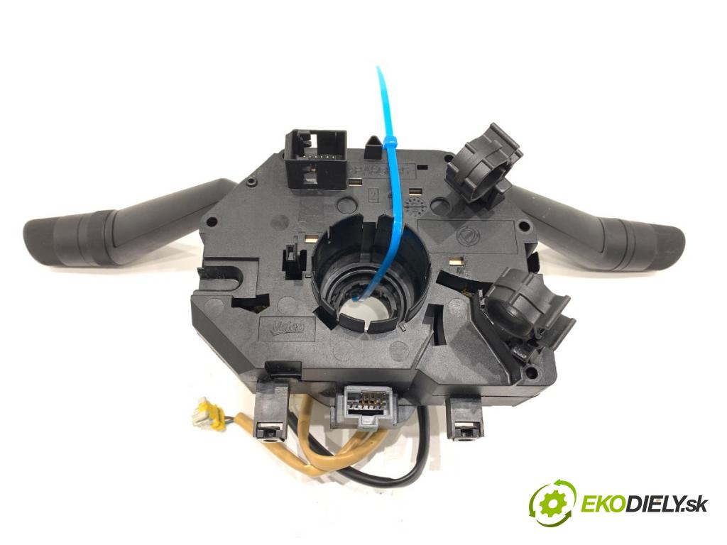 FIAT GRANDE PUNTO (199_) 2005 - 2022    1.4 (199AXB11, 199AXB1A, 199BXB1A, 199AXL1A) 57 kW [77 KM] benzyna 2005 - 2015  Prepínač kombinovaný 7354104240 (Prepínač/spínač/tlačidlo a ovládač kúrenia)
