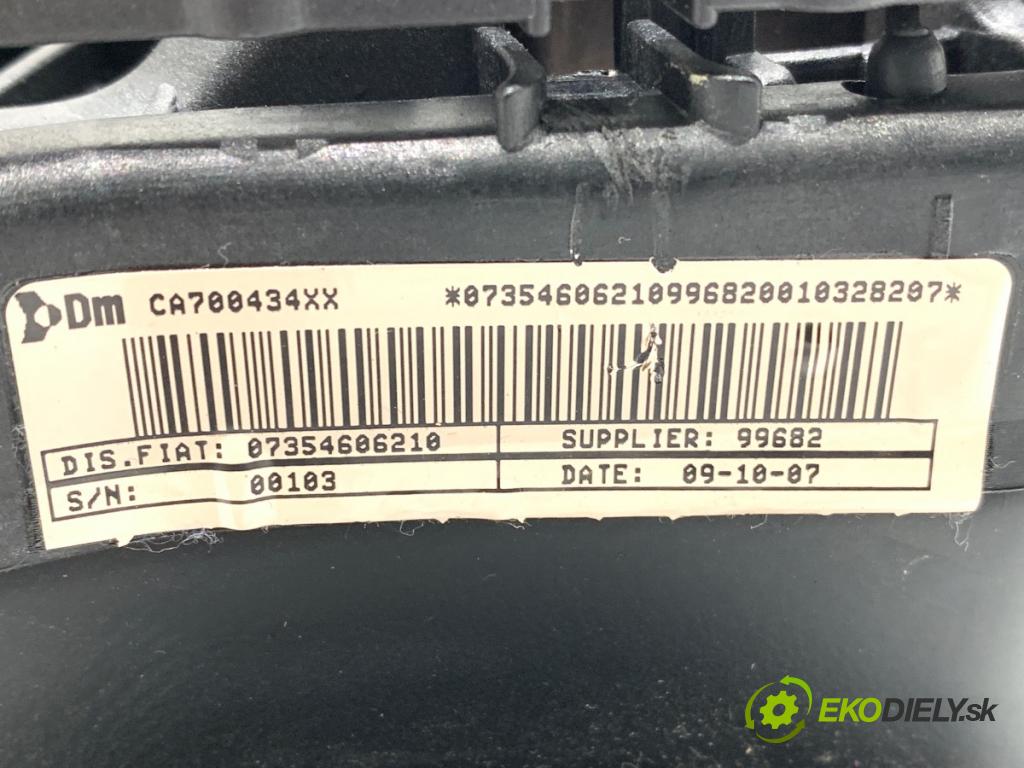 FIAT GRANDE PUNTO (199_) 2005 - 2022    1.4 (199AXB11, 199AXB1A, 199BXB1A, 199AXL1A) 57 kW [77 KM] benzyna 2005 - 2015  AirBag volantu 07354606210 (Airbag)