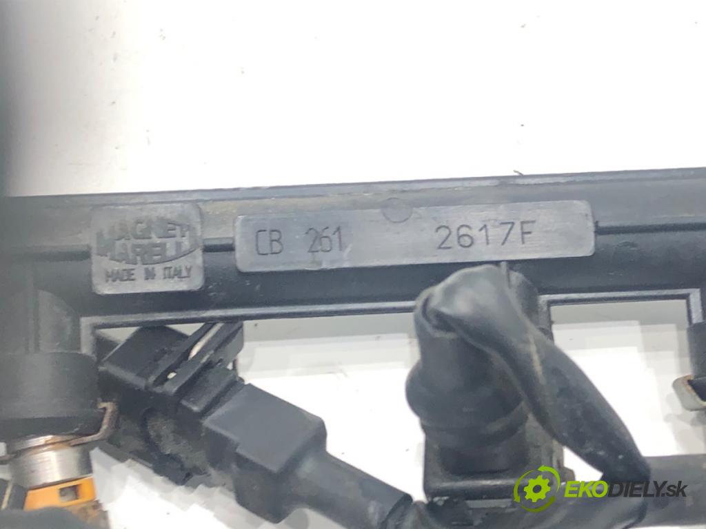 FIAT GRANDE PUNTO (199_) 2005 - 2022    1.4 (199AXB11, 199AXB1A, 199BXB1A, 199AXL1A) 57 kW [77 KM] benzyna 2005 - 2015  Lišta vstrekovacia  (Vstrekovacia lišta)