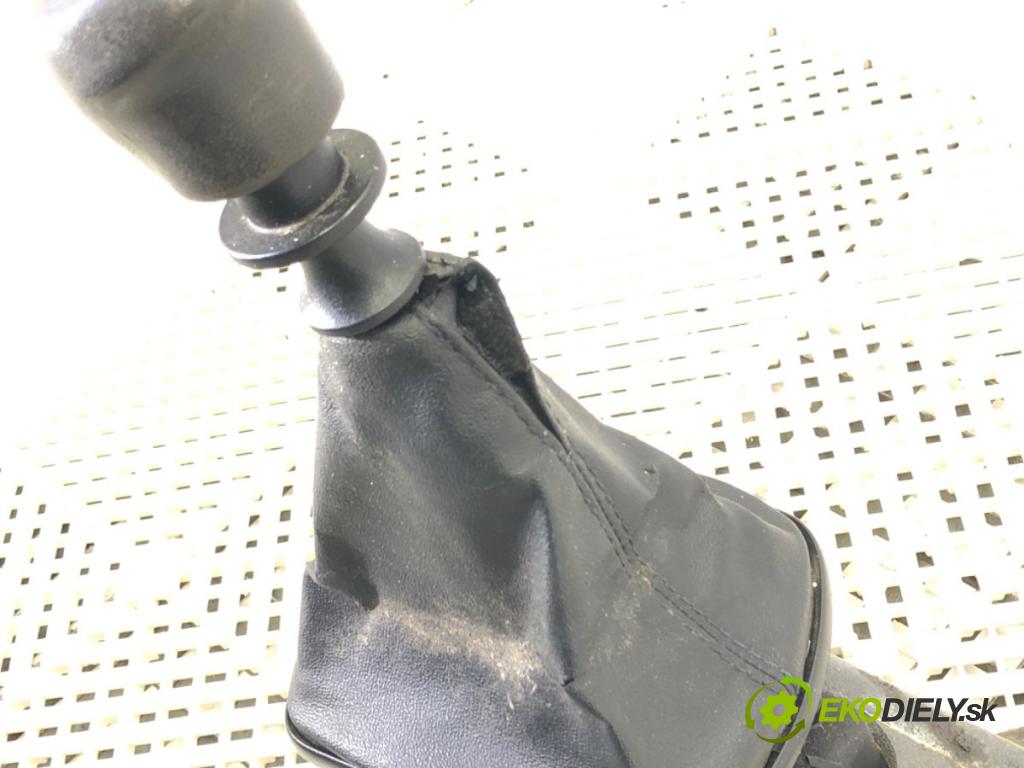 FIAT GRANDE PUNTO (199_) 2005 - 2022    1.4 (199AXB11, 199AXB1A, 199BXB1A, 199AXL1A) 57 kW [77 KM] benzyna 2005 - 2015  Kulisa 00553485390 (Rýchlostná páka (kulisa))