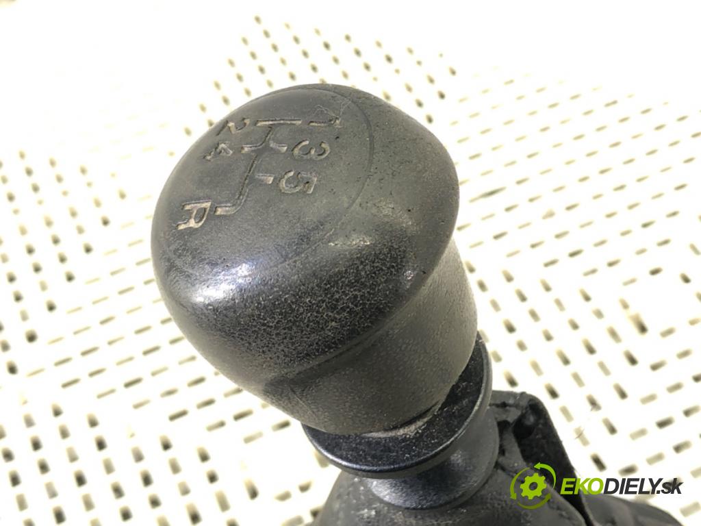 FIAT GRANDE PUNTO (199_) 2005 - 2022    1.4 (199AXB11, 199AXB1A, 199BXB1A, 199AXL1A) 57 kW [77 KM] benzyna 2005 - 2015  Kulisa 00553485390 (Rýchlostná páka (kulisa))