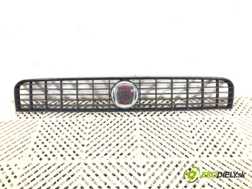 FIAT GRANDE PUNTO (199_) 2005 - 2022    1.4 (199AXB11, 199AXB1A, 199BXB1A, 199AXL1A) 57 kW [77 KM] benzyna 2005 - 2015  Mriežka maska 0009779398 (Mriežka predná (maska chladiča))