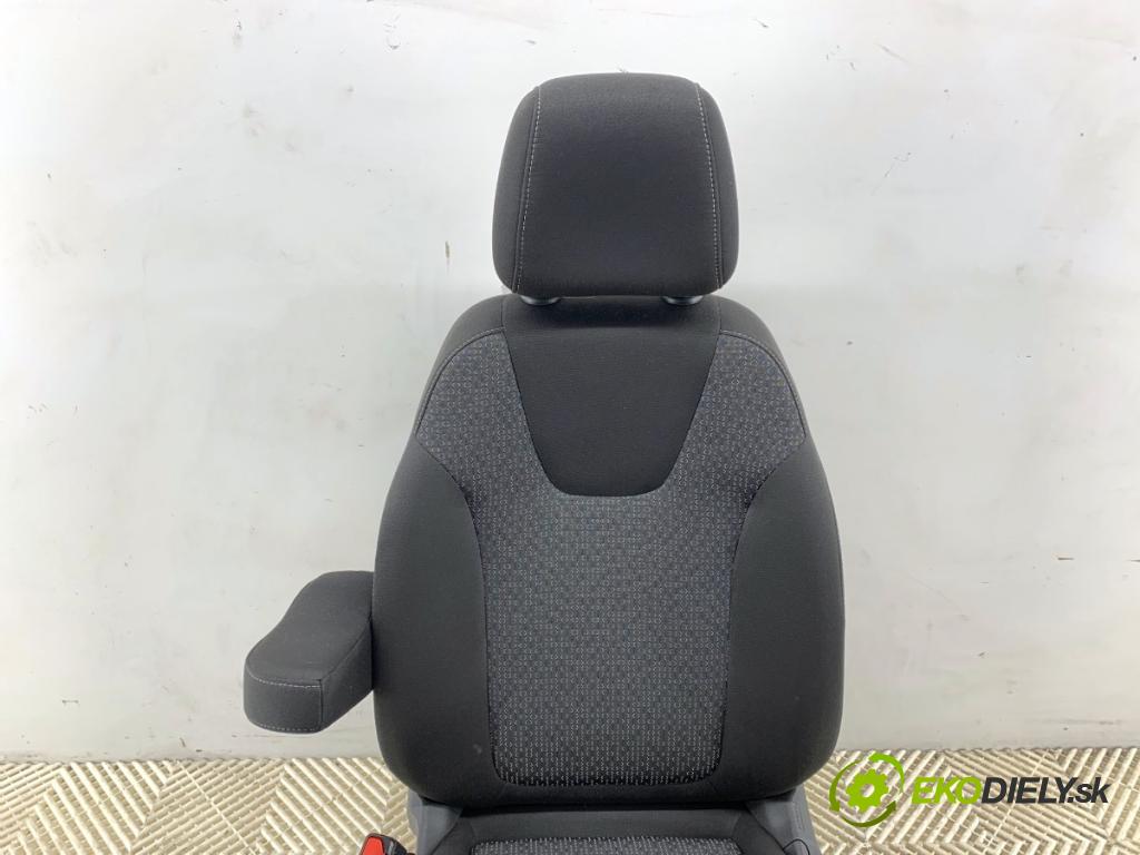 OPEL CROSSLAND X / CROSSLAND (P17, P2QO) 2017 - 2022    1.2 (75) 81 kW [110 KM] benzyna 2017 - 2022  Sedadlo ľavy predný