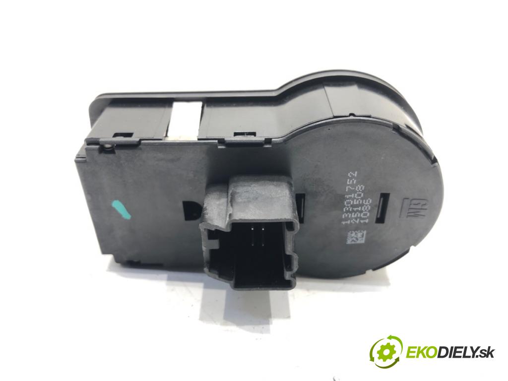 CHEVROLET ORLANDO nadwozie wielkoprzestrzenne (MPV) 2011 104 kW 1.8 1796 spínač světel 13301752