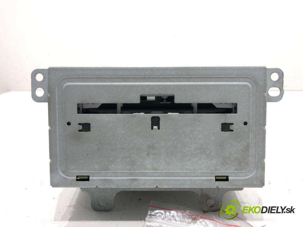 CHEVROLET ORLANDO (J309) 2010 - 2022    1.8 104 kW [141 KM] benzyna 2011 - 2022  RADIO 22805138 (Audio zariadenie)