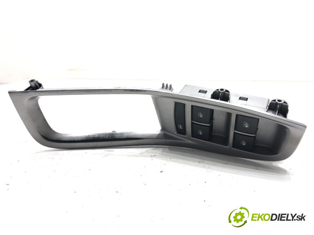 CHEVROLET ORLANDO nadwozie wielkoprzestrzenne (MPV) 2011 104 kW 1.8 1796 přepínač oken 20830838 (Páčky pod volantem)