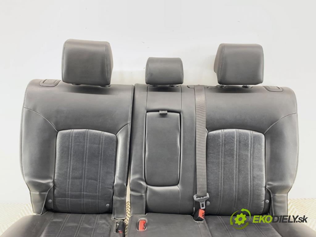 CHEVROLET ORLANDO (J309) 2010 - 2022    1.8 104 kW [141 KM] benzyna 2011 - 2022  Sedadlo druhý rad