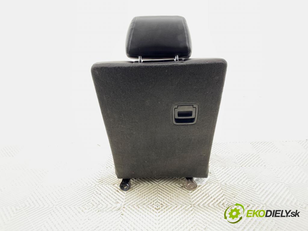 CHEVROLET ORLANDO (J309) 2010 - 2022    1.8 104 kW [141 KM] benzyna 2011 - 2022  Sedadlo zad