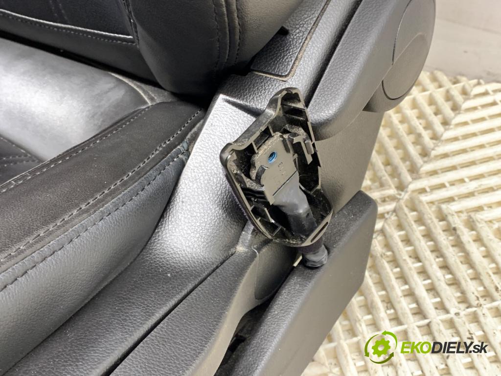 CHEVROLET ORLANDO (J309) 2010 - 2022    1.8 104 kW [141 KM] benzyna 2011 - 2022  Sedadlo ľavy predný
