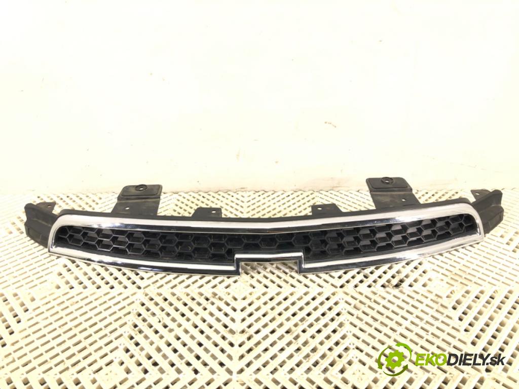 CHEVROLET ORLANDO (J309) 2010 - 2022    1.8 104 kW [141 KM] benzyna 2011 - 2022  mřížka maska 95471003 (Mřížky (masky) chladičů)