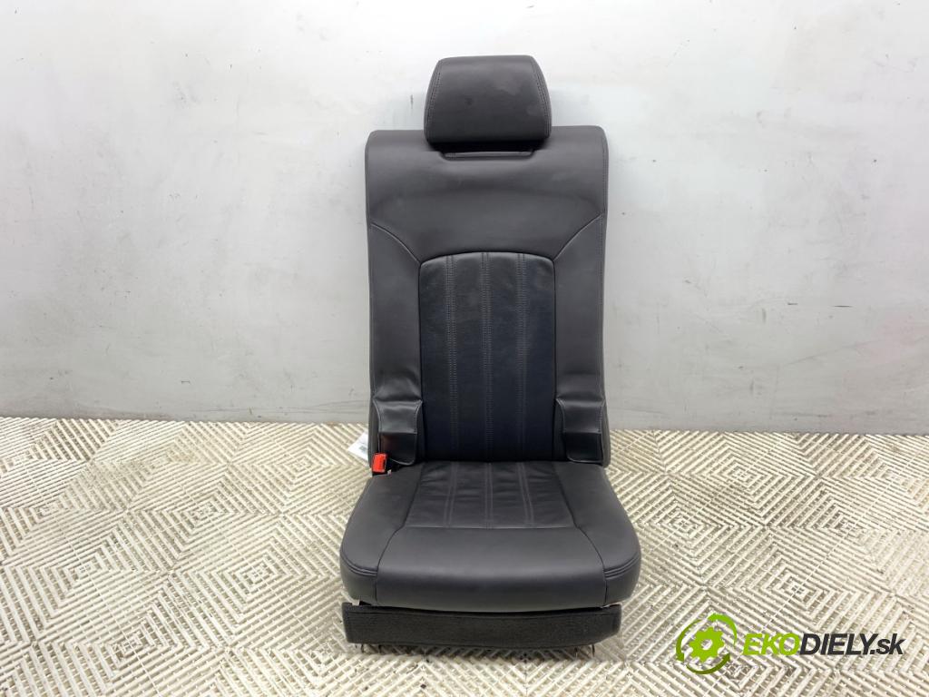 CHEVROLET ORLANDO (J309) 2010 - 2022    1.8 104 kW [141 KM] benzyna 2011 - 2022  Sedadlo zad 