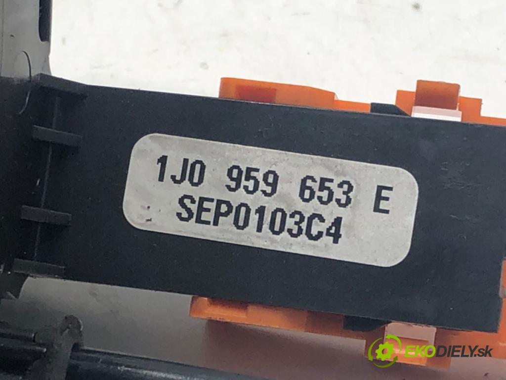SEAT TOLEDO II (1M2) 1998 - 2006    1.9 TDI 96 kW [130 KM] olej napędowy 2003 - 2006  kroužek slimák airbag 1J0959653E (Airbagy)