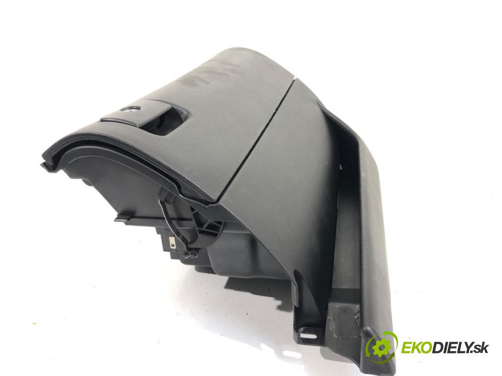 SEAT TOLEDO II (1M2) 1998 - 2006    1.9 TDI 96 kW [130 KM] olej napędowy 2003 - 2006  Priehradka, kastlík spolujazdca  (Priehradka, kastlík)