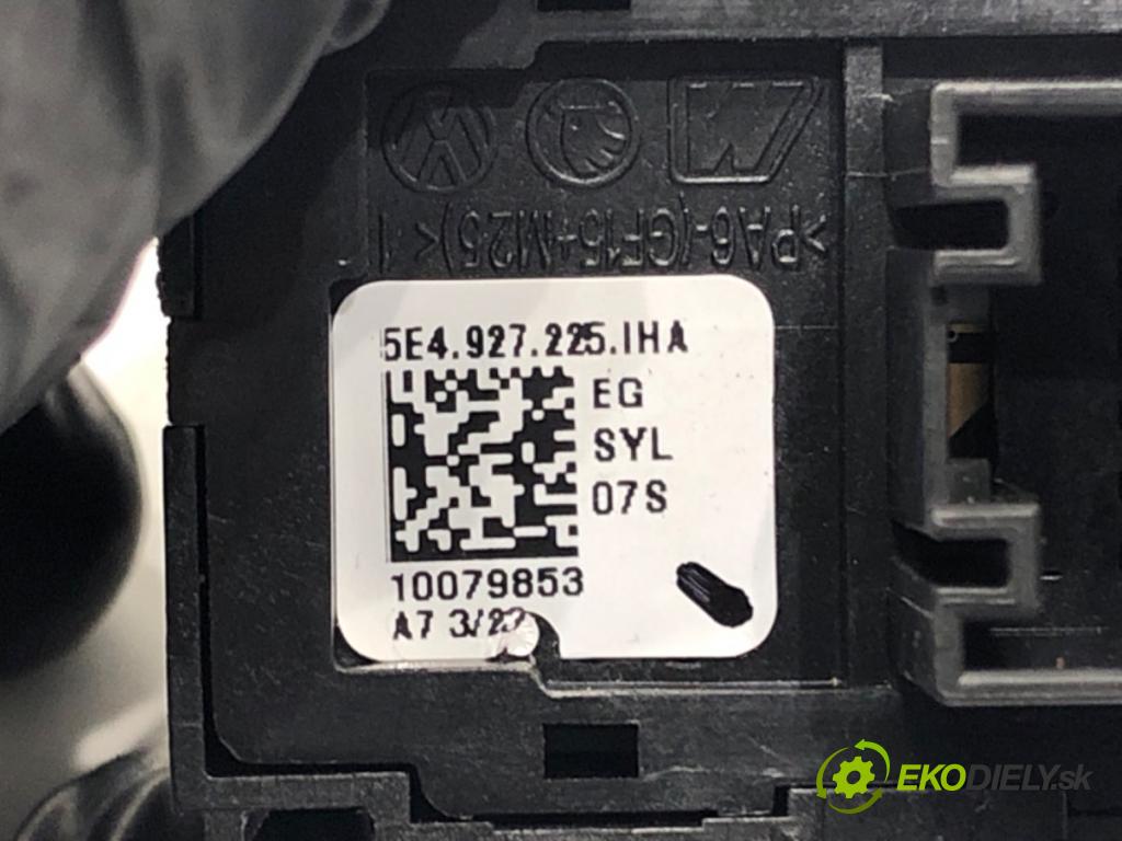 SKODA OCTAVIA IV (NX3, NN3) 2020 - 2022    2.0 TDI 110 kW [150 KM] olej napędowy 2020 - 2022  Spínač brzdy ručnej brzdy 5E4927225 (Prepínač/spínač/tlačidlo a ovládač kúrenia)