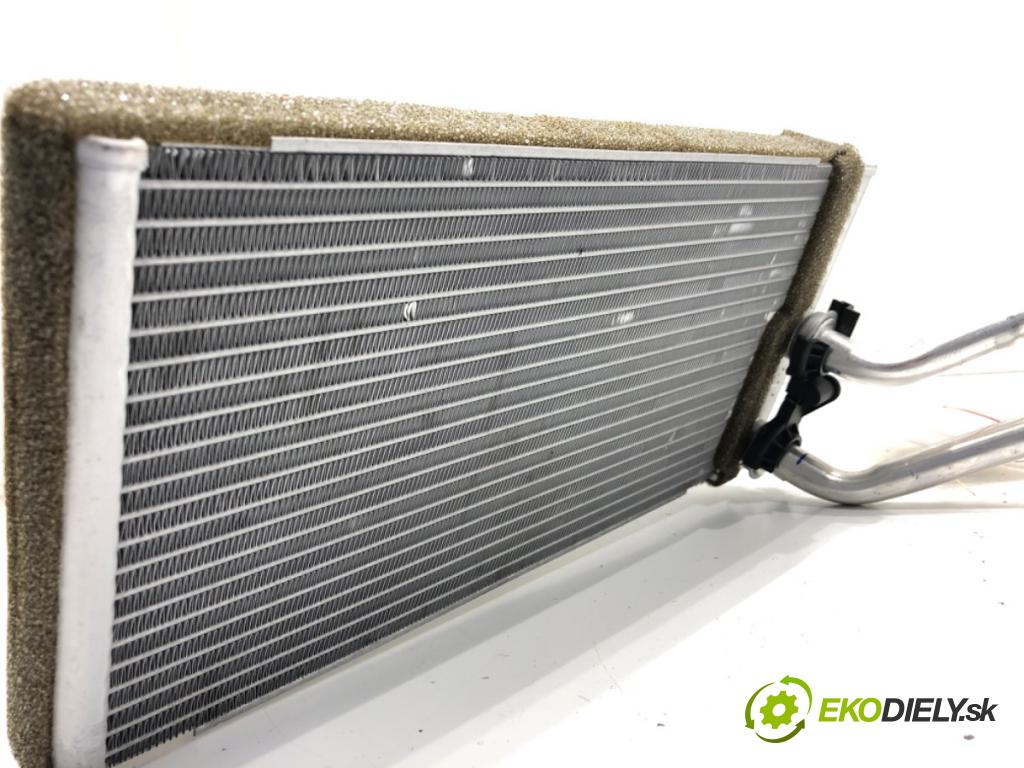 CHRYSLER PACIFICA 2016 - 2022    3.6 214 kW [291 KM] benzyna 2016 - 2022  topné těleso radiátor topení 16480617 (Radiátory topení)