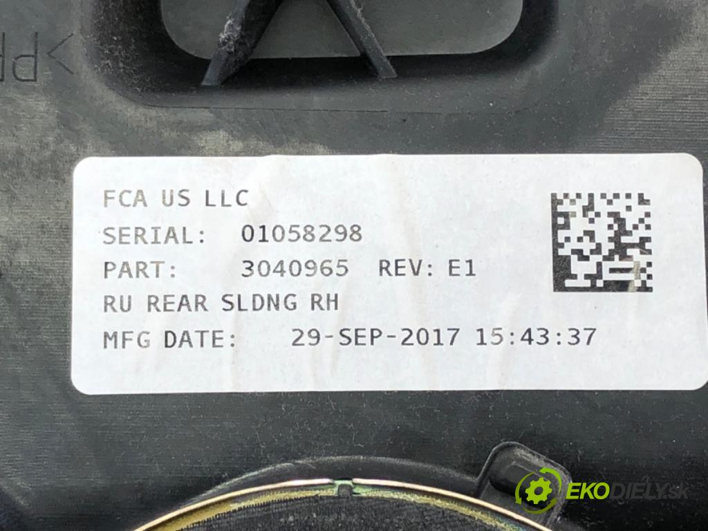 CHRYSLER PACIFICA 2016 - 2022    3.6 214 kW [291 KM] benzyna 2016 - 2022  mechanismus okna pravý zadní část 3043241C