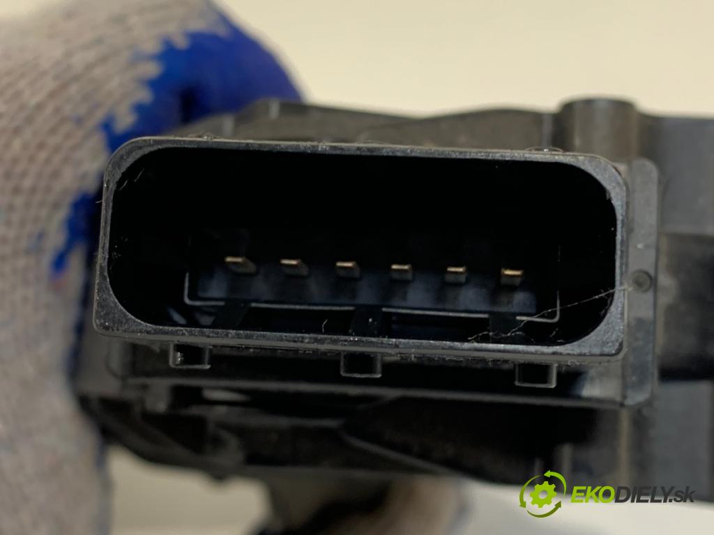 CHRYSLER PACIFICA 2016 - 2022    3.6 214 kW [291 KM] benzyna 2016 - 2022  Potenciometer plynu 04581677AB (Pedál)