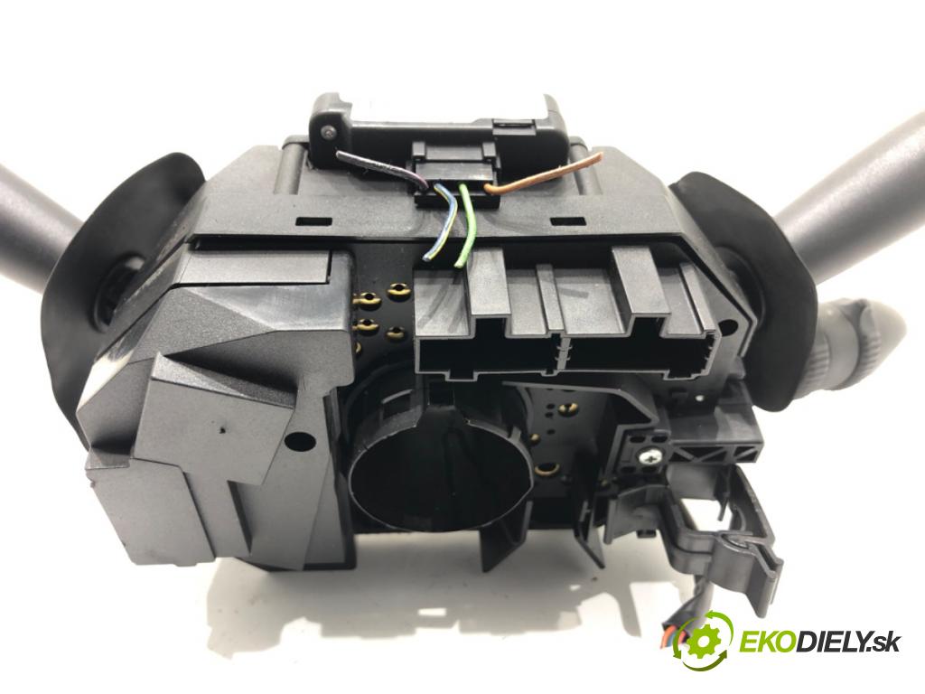 ALFA ROMEO GT (937_) 2003 - 2010    1.9 JTD (937CXN1B) 110 kW [150 KM] olej napędowy 2003 - 2010  Prepínač kombinovaný 01560405760 (Prepínač/spínač/tlačidlo a ovládač kúrenia)
