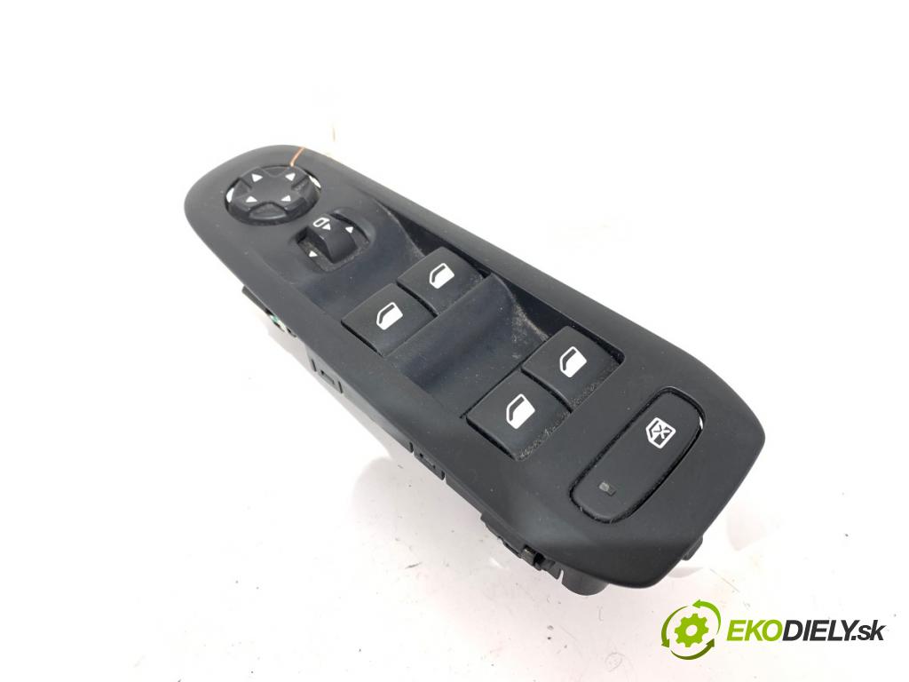 PEUGEOT 308 II (LB_, LP_, LW_, LH_, L3_) 2013 - 2021    1.6 THP 125 92 kW [125 KM] benzyna 2013 - 2021  Prepínač okien 96788264ZD (Prepínač/spínač/tlačidlo a ovládač kúrenia)